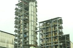 Coluna de destilação da Atul