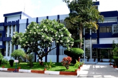 Edificio de Investigación y Desarrollo de la Empresa Farmacéutica